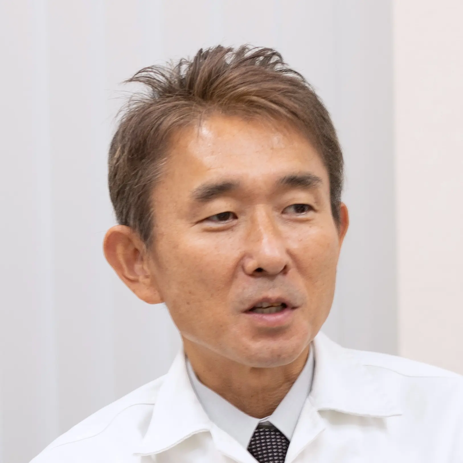 Negishi, the seat's large project leader.