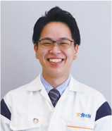 事業管理本部 経理部 管理課長 阿部 博之の写真